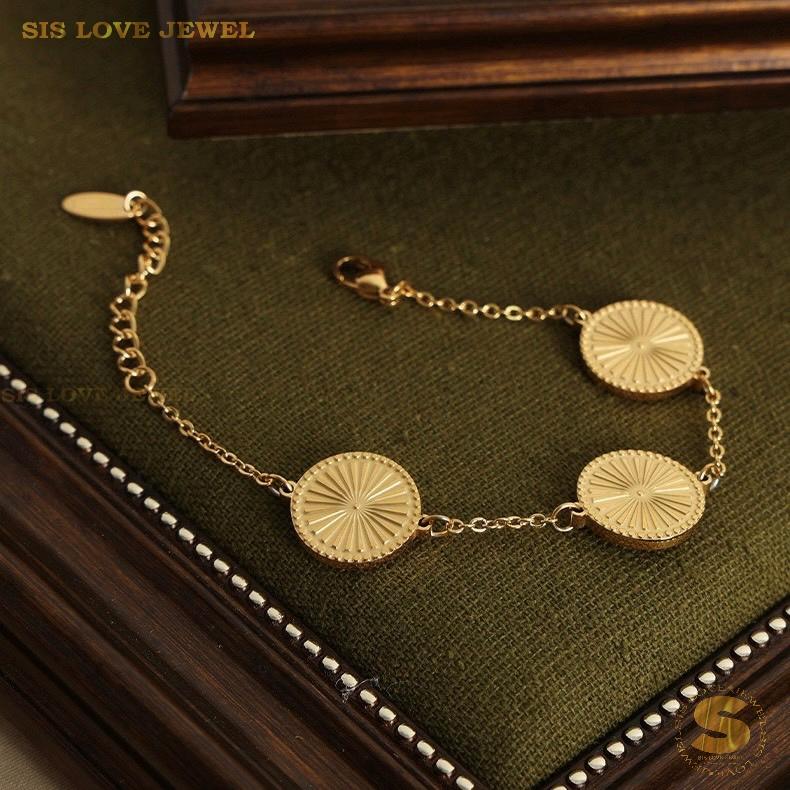 3 Disc Charm Bracelet B135