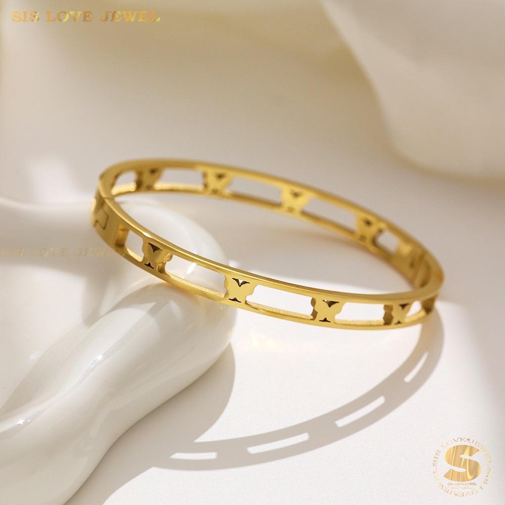3D Butterfly Oval Bangle H139