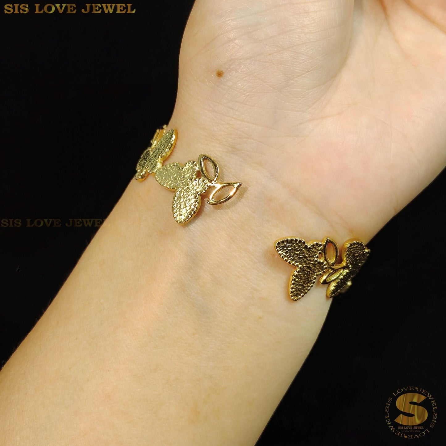 Butterfly Adjustable Bangle H130
