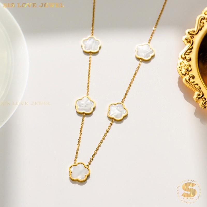 Noir Elegance Sakura Necklace N112