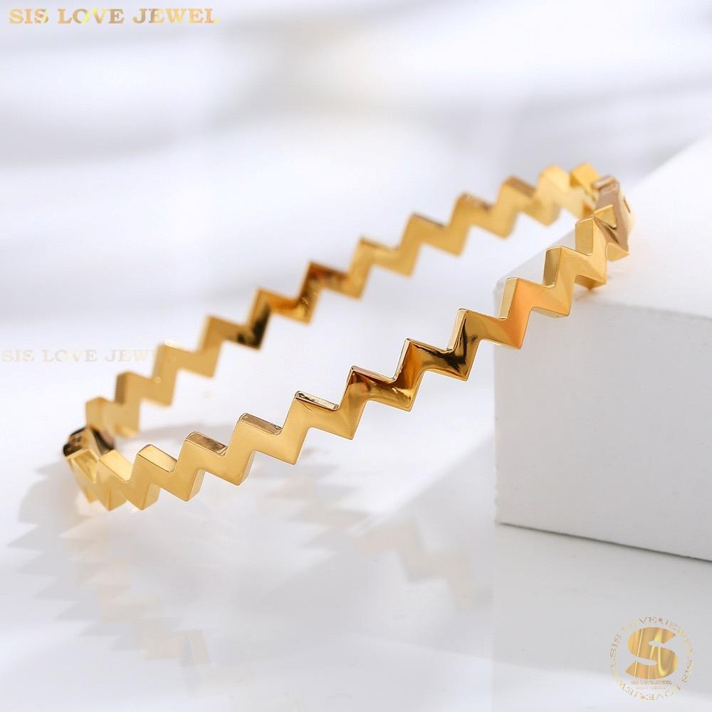 Pure Love Gold Plated Bangle H115