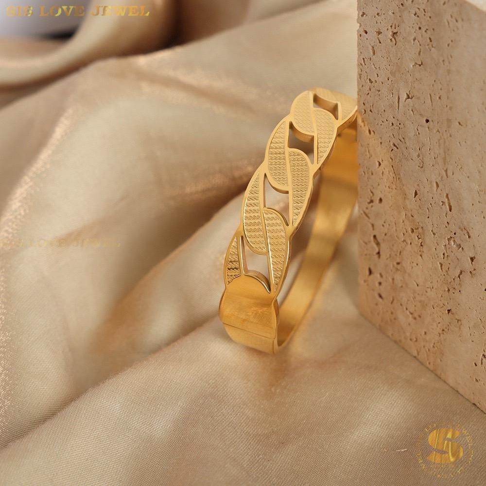 Thick Oval Radiant Twist Bangle H133