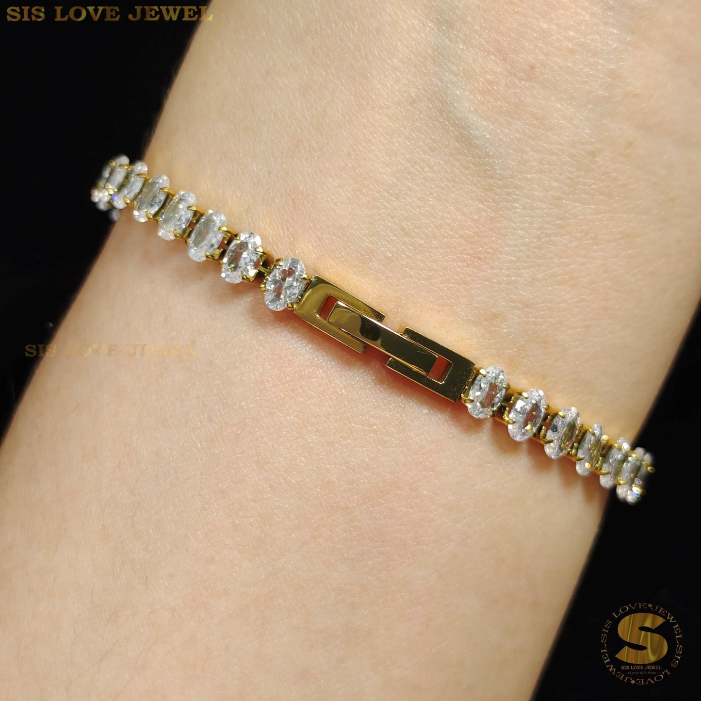 White Zirconia Gold Plated Bracelet B044 White