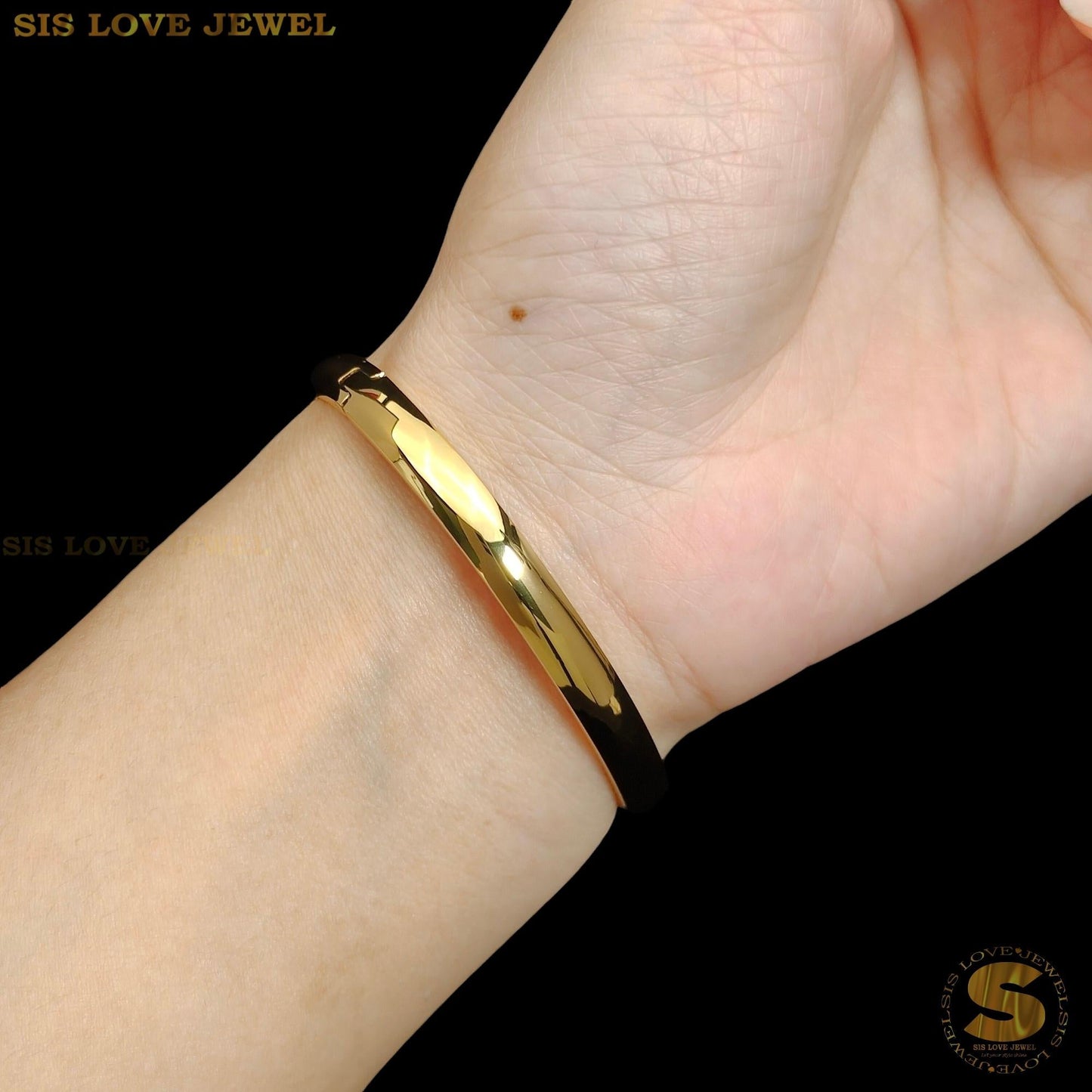 Zirconia Oval Bangle