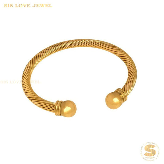 Twisted Love Bangle H177