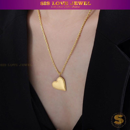 Trendy Twisted Chain Love Pendant Necklace N102