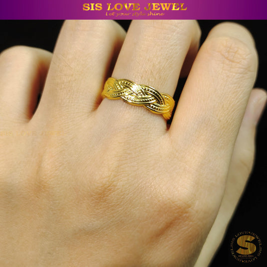 Simple Twisted Adjustable Ring R078