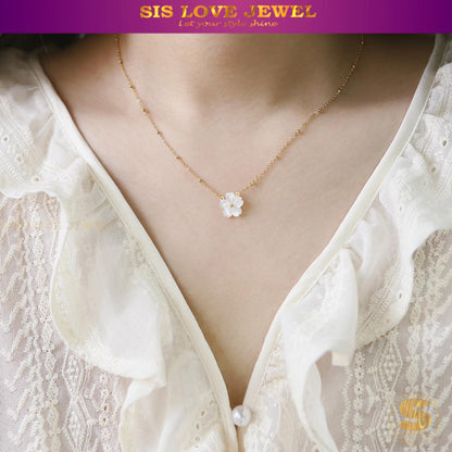 White Flower Shell Necklace N118