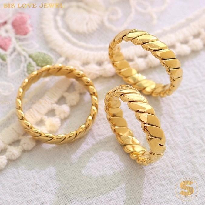 Simple Gold Plated Ring R020
