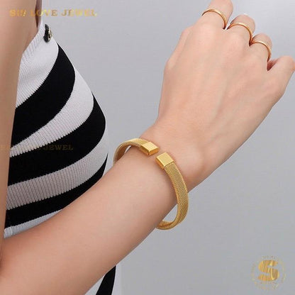 Golden Mesh Dream Bangle H112
