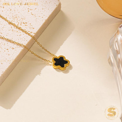 Flower Pendant Necklace N133