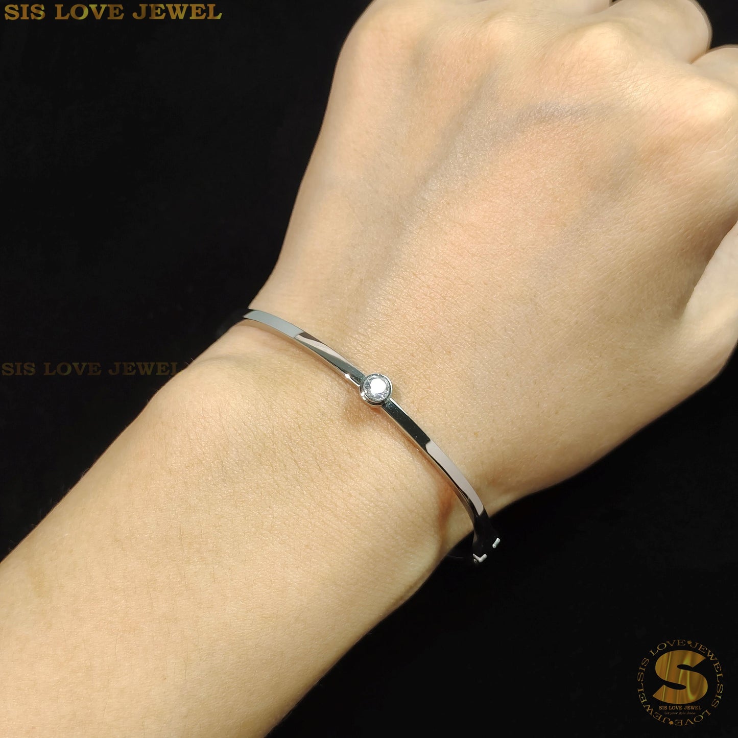 Signature Silver Bangle H094 Silver