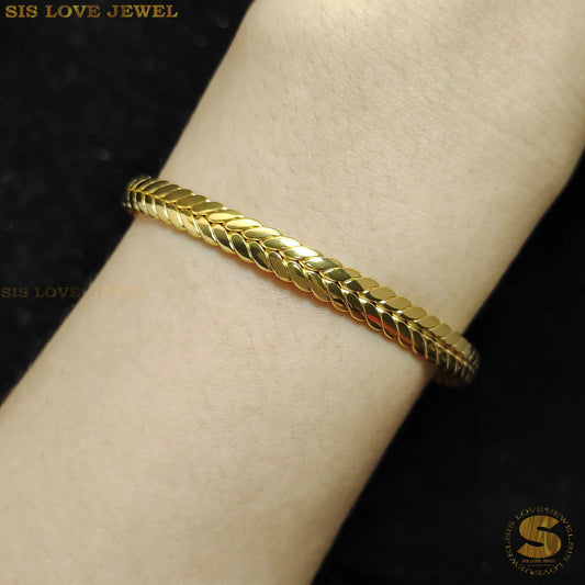 Fur Adjustable Bangle H055