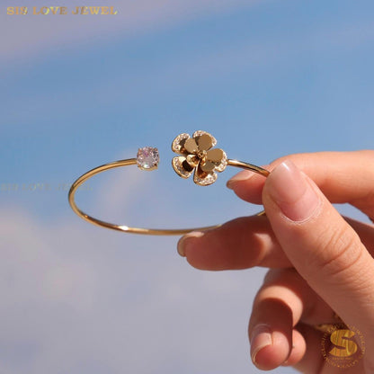 Flower CZ Adjustable Bracelet H173
