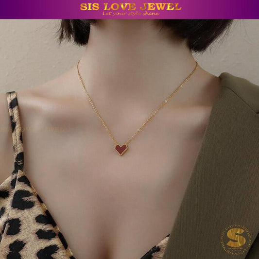 Gold Plated Love Pendant Necklace N029