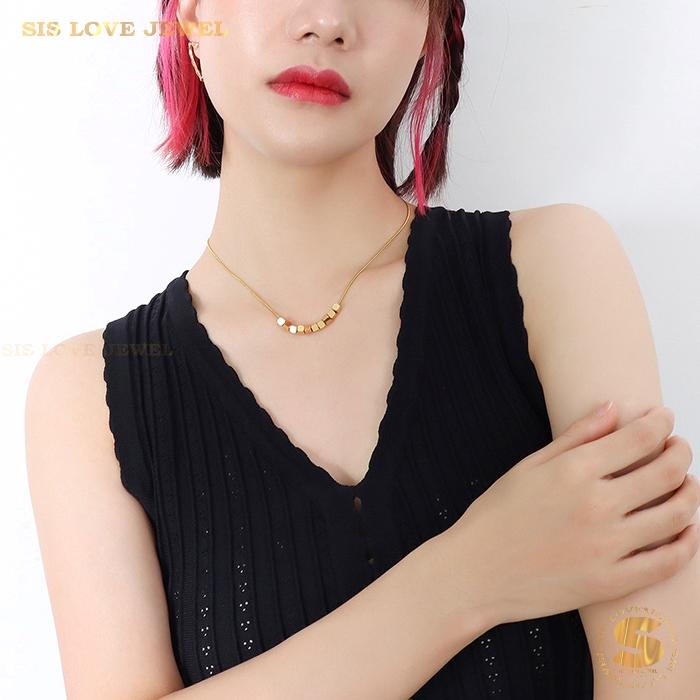 Geometric Cube Pendant Necklace N058