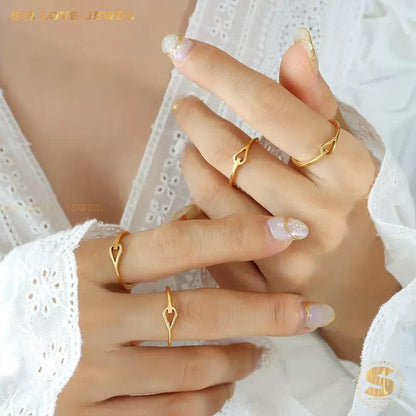 Minimalist Hidden Heart Ring R135