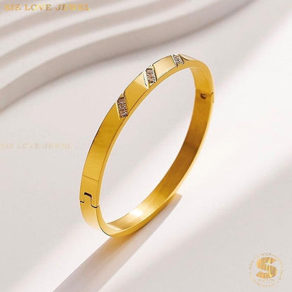 Everlasting Sparkle Bangle H126 Gold