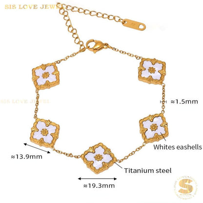 Clover Charm Bracelet B208