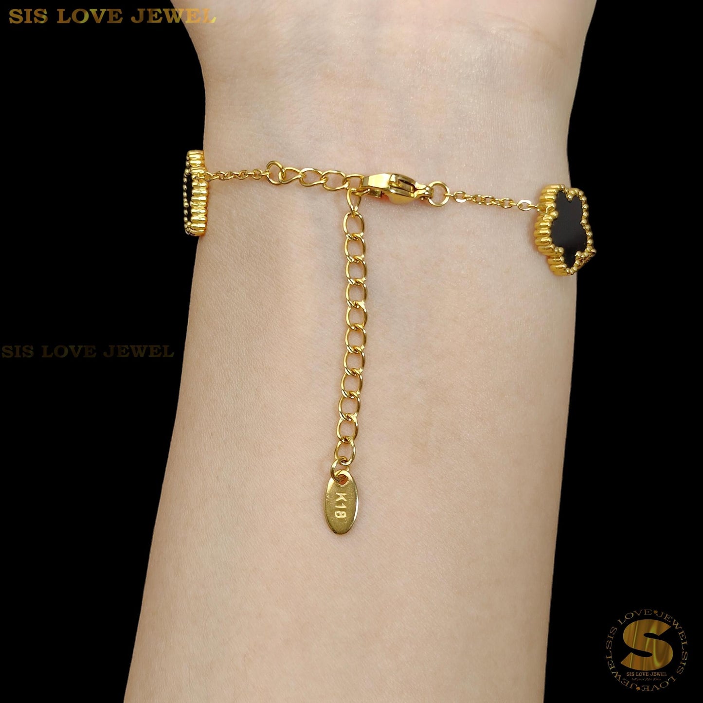 Flower Charm Bracelet B197
