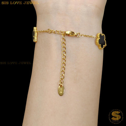 Flower Charm Bracelet B197