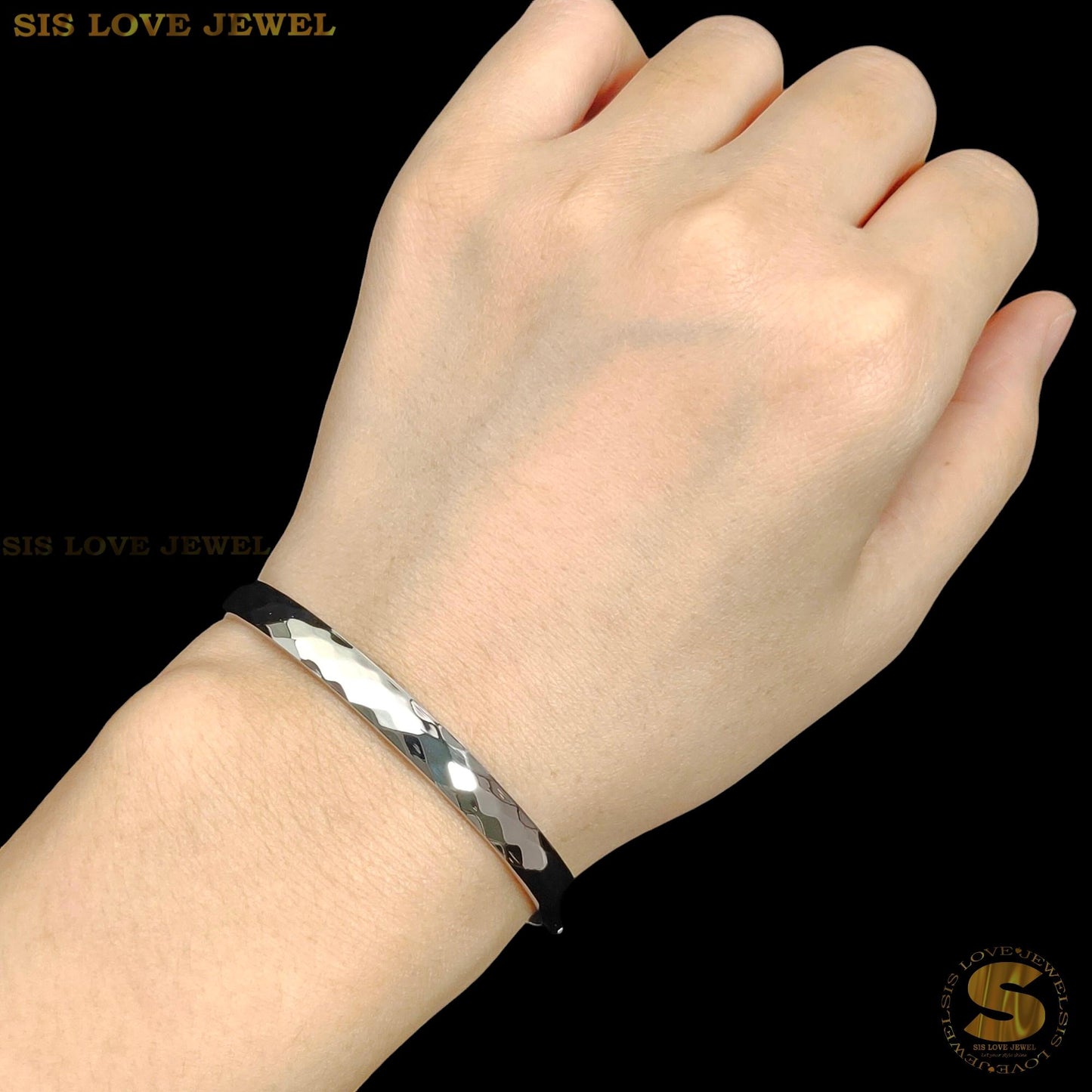 Silver Color Simple Oval Bangle H093