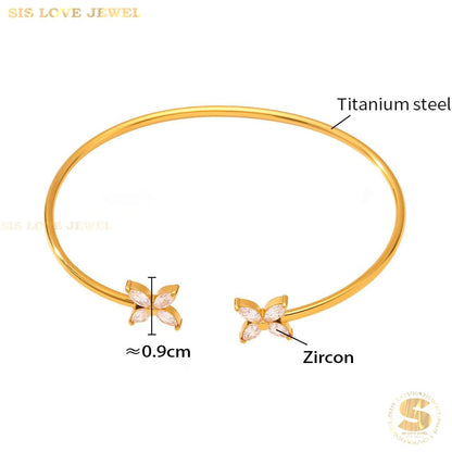 Butterfly Kiss Bangle H176