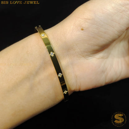 Star Zircon Oval Bangle H102 Gold