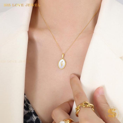 Tulip Shell Pendant Necklace N059