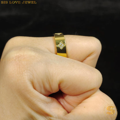 Lucky Clover Zirconia Ring R067