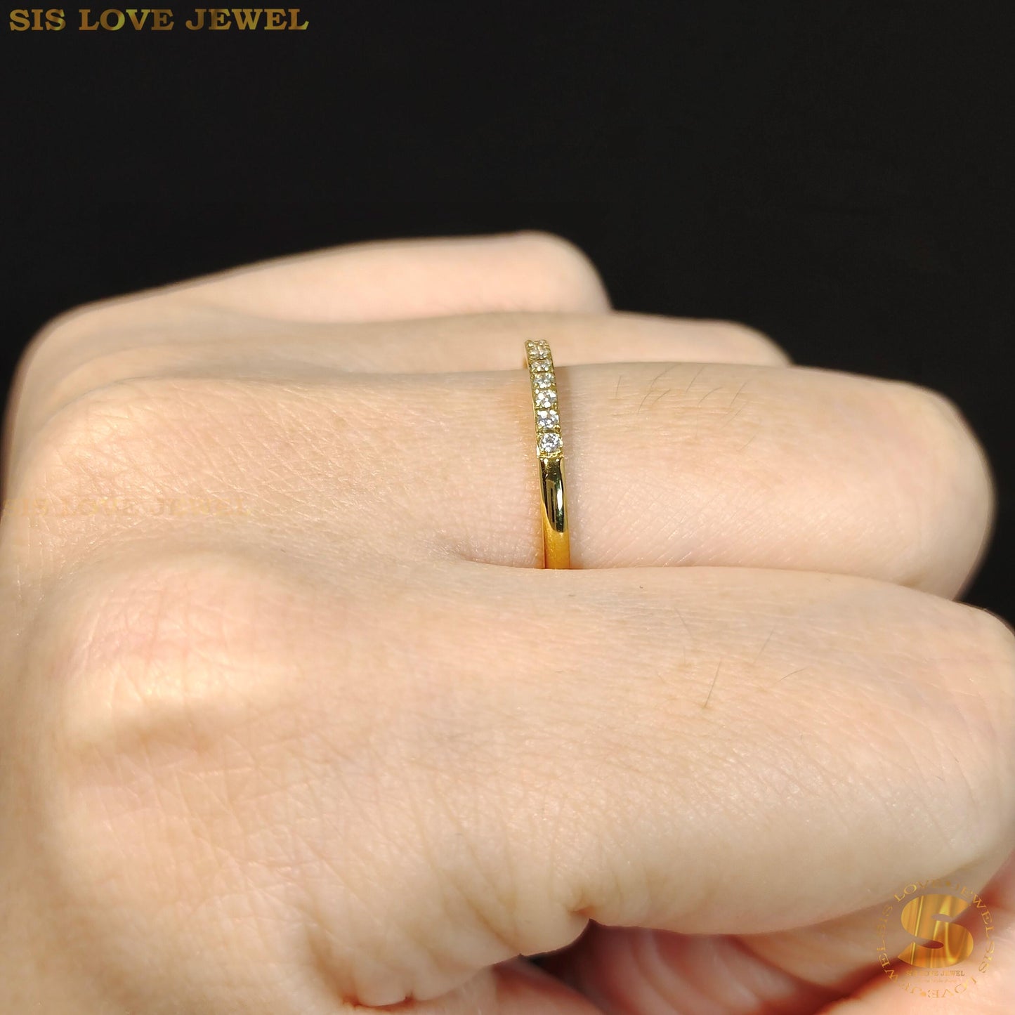 Half Row Diamond Ring R097