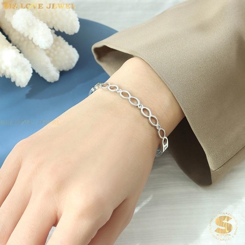 Silver Color Infinity Oval Bangle H011