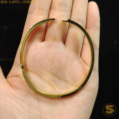 Matte Minimalist Cross Oval Bangle H099