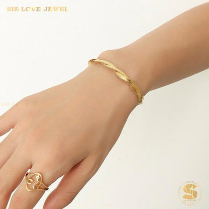 Snake Twisted Chain Bracelet B071