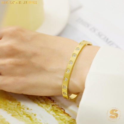 Zirconia Love Bangle H092