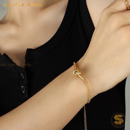 Love Knot Design Bracelet B003