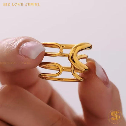 Spiral Love Adjustable Ring R134