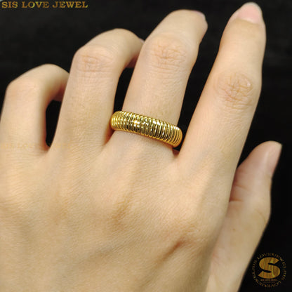 Twisted Luxe Band Ring R051