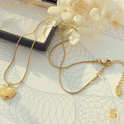 Snake Chain Love Pendant Necklace N127