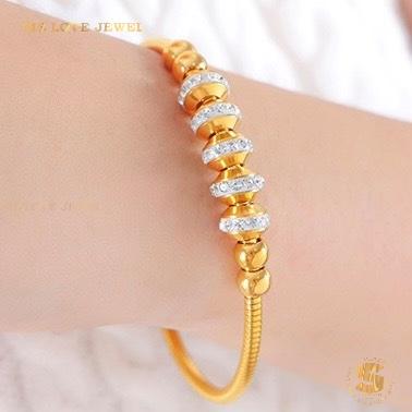 Round Bangle with Magnet Lock H057