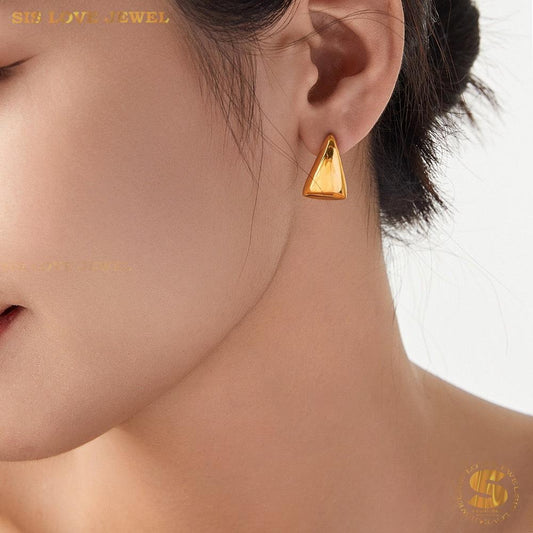 Geometric Triangle Stud Earrings S048