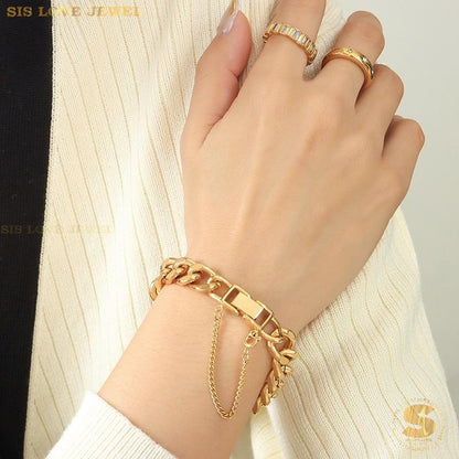 Gold Cuban Link Bracelet B121