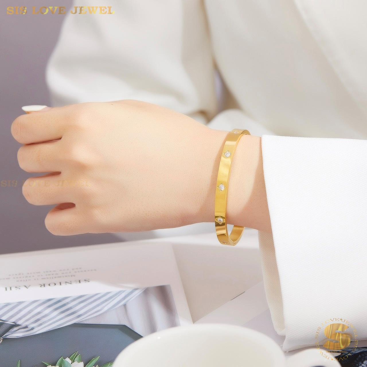 Starlight Zirconia Bangle H103