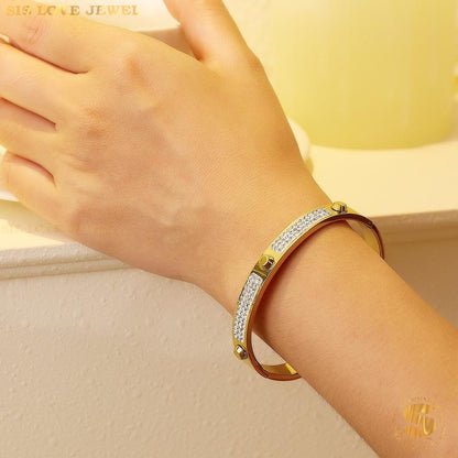 Thick Half Zirconia Bangle H075
