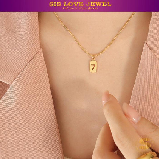 Lucky 7 Pendant Gold Plated Necklace N009