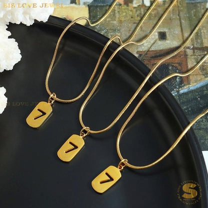 Lucky 7 Pendant Gold Plated Necklace N009