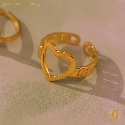 Sweet 18K Gold Hollow Love Ring R141