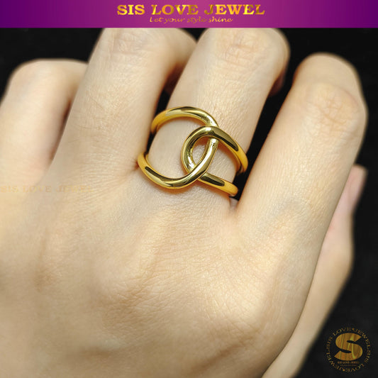 Twist of Elegance Ring R052