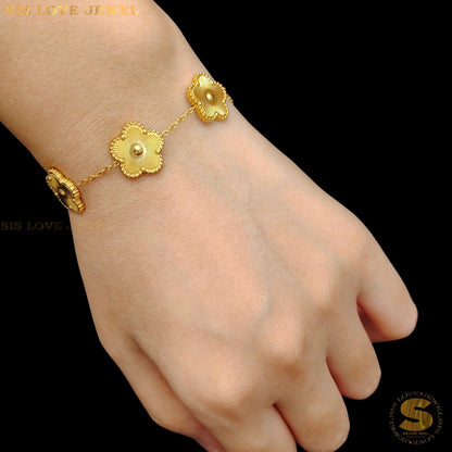 Double-Sided Flower Bracelet B186