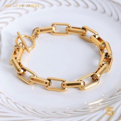 Thick Chain OT Lock Bracelet B124